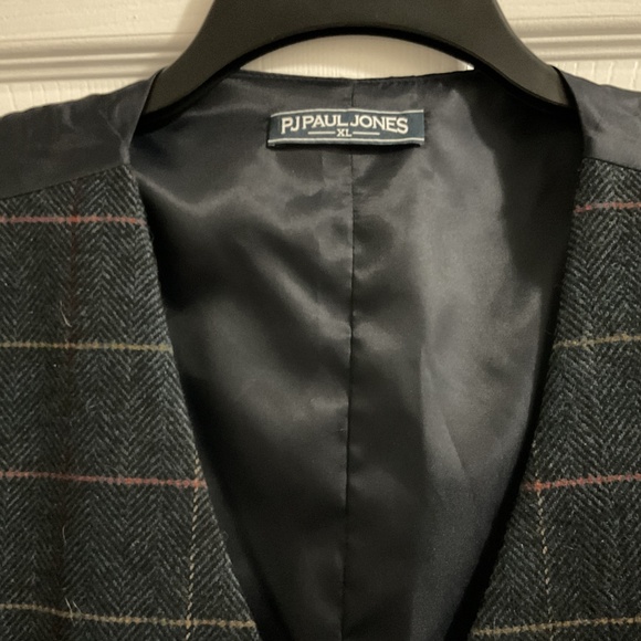 Men’s Wool-blend Charcoal Gray Herringbone Vest, XL - Picture 2 of 5